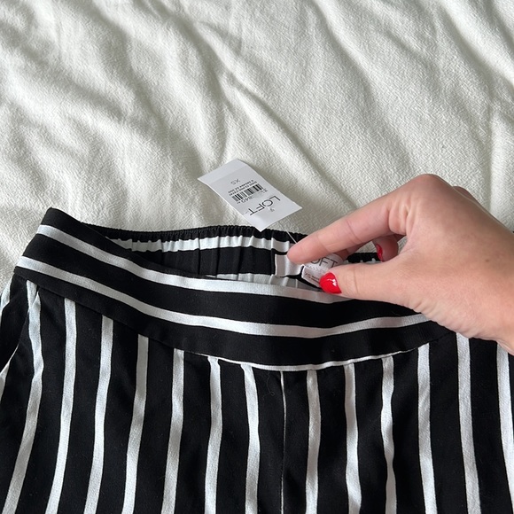 LOFT Fluid Wide Leg Pants in Stripe - Picture 4 of 5